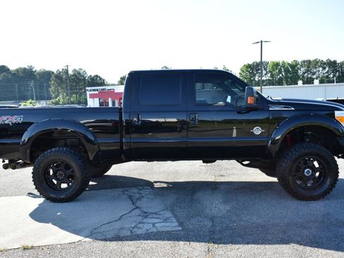 Used 2016 Ford F250 Lariat w/ Lariat Interior Package AWD/4WD image 5