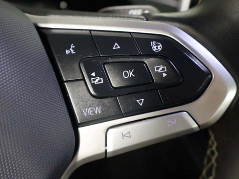 Used 2024 Volkswagen Atlas Cross Sport SEL AWD/4WD image 43