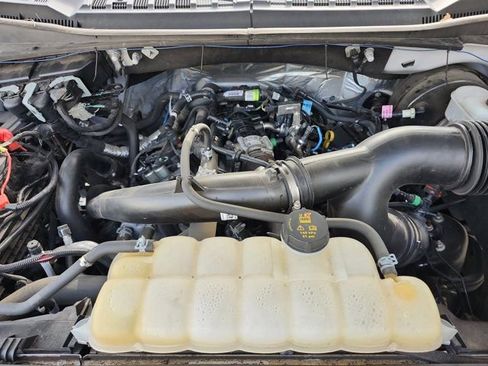 Used 2020 Ford F150 Lariat image 26