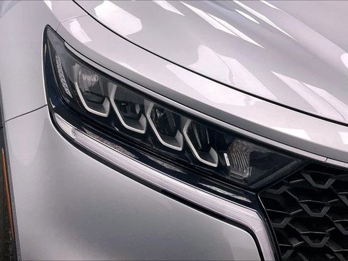 Used 2022 Kia Sorento LX image 27