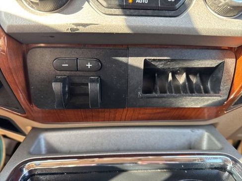 Used 2015 Ford F250 King Ranch w/ FX4 Off-Road Package AWD/4WD image 49