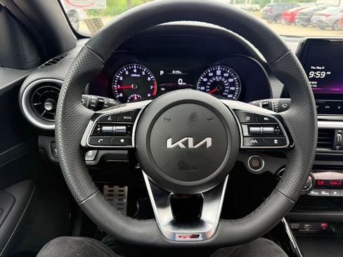 Used 2023 Kia Forte GT-Line w/ GT-Line Premium Package FWD image 11