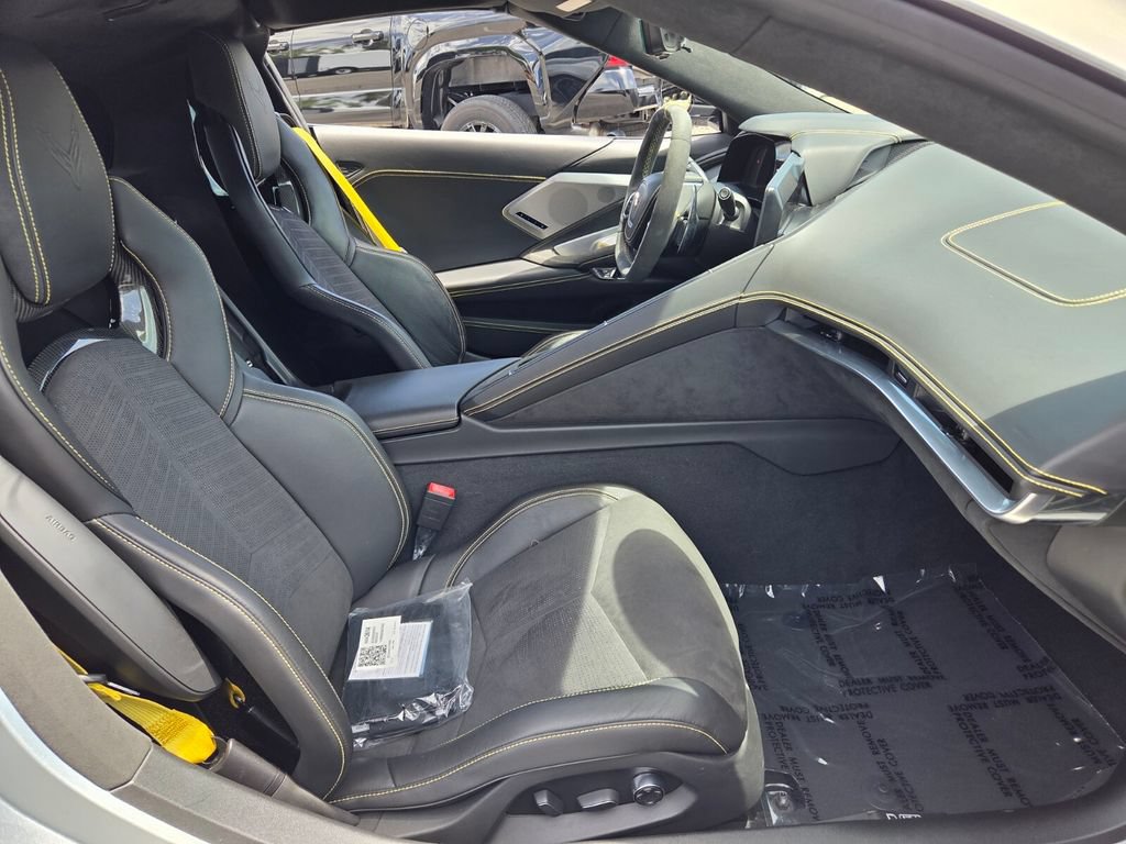 Certified 2021 Chevrolet Corvette Stingray Premium Cpe w/ Z51 Performance Package RWD image 14