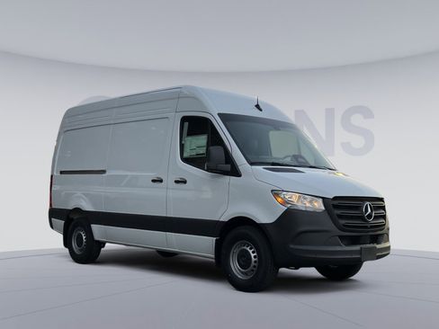 New 2026 Mercedes-Benz Sprinter 144 Cargo image 8