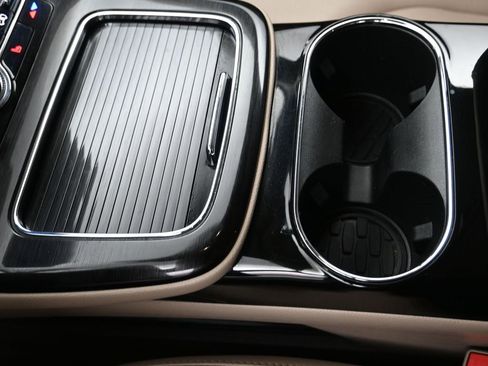 Used 2021 Lincoln Nautilus FWD image 17