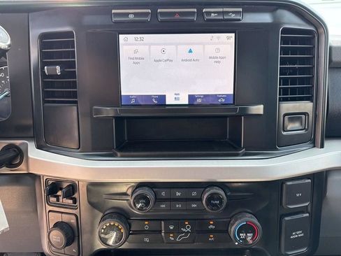 Used 2024 Ford F250 XLT w/ FX4 Off-Road Package AWD/4WD image 38