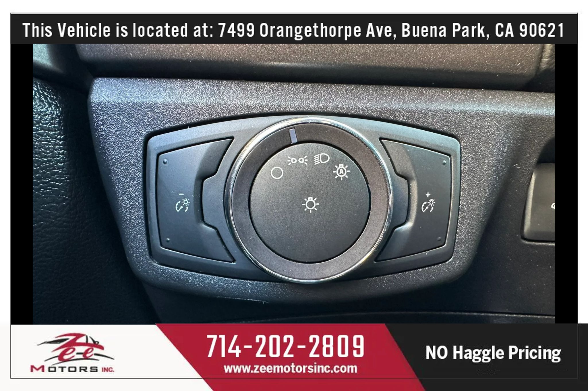 Used 2020 Ford Fusion SE FWD image 28