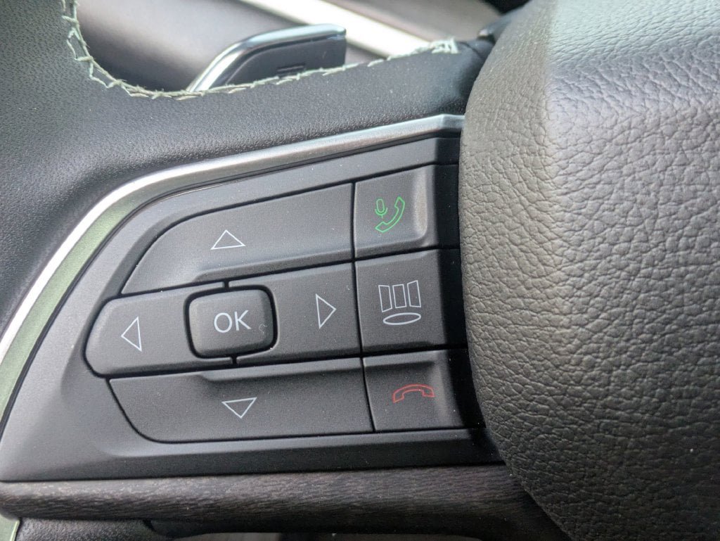 New 2026 Jeep Grand Cherokee Altitude AWD/4WD image 15