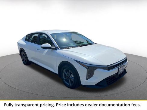 Used 2026 Kia K4 FWD image 1