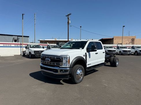 New 2026 Ford F550 4x4 Crew Cab image 5