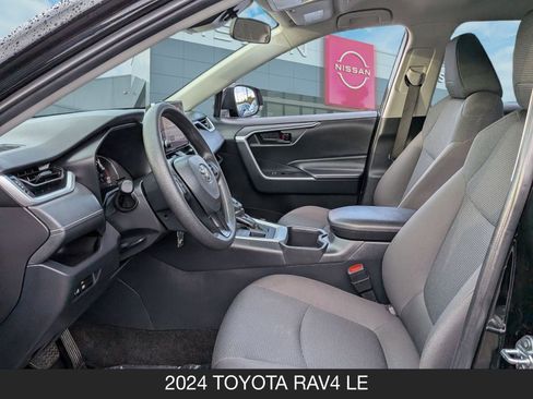 Used 2024 Toyota RAV4 LE image 16