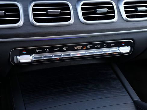 Certified 2025 Mercedes-Benz GLE 350 4MATIC image 27