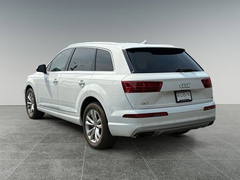 Used 2019 Audi Q7 3.0T Premium Plus image 4