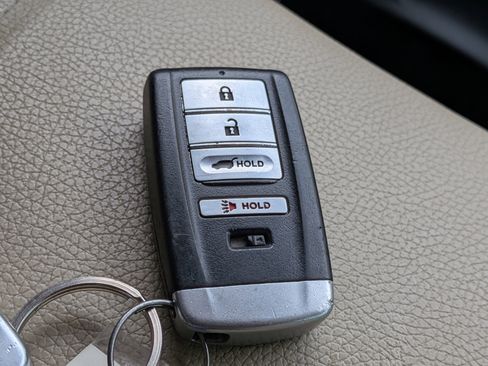 Used 2016 Acura MDX SH-AWD image 36
