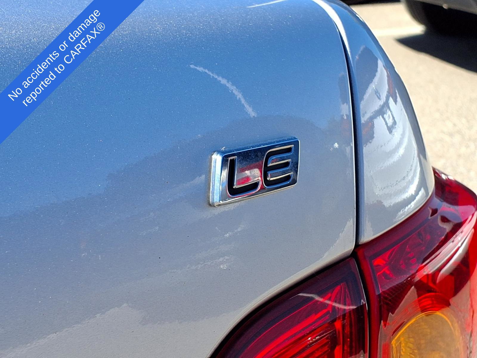 Used 2010 Toyota Corolla LE FWD image 12