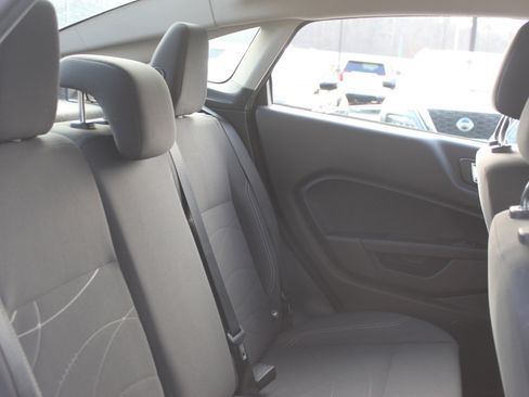 Used 2016 Ford Fiesta SE image 26