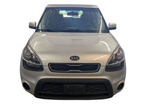 Used 2012 Kia Soul FWD image 9