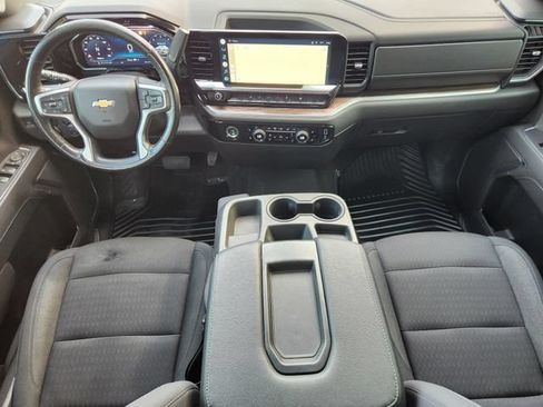 Used 2022 Chevrolet Silverado 1500 LT RWD image 29