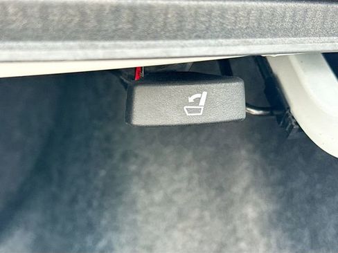 Used 2022 Honda Accord Touring image 13