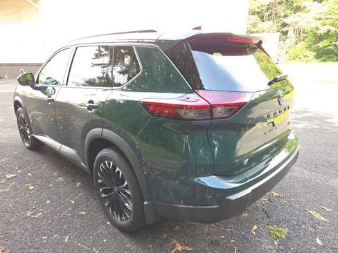 Used 2026 Nissan Rogue Dark Armor AWD/4WD image 3