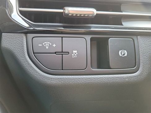 New 2026 Kia Sportage LX image 24