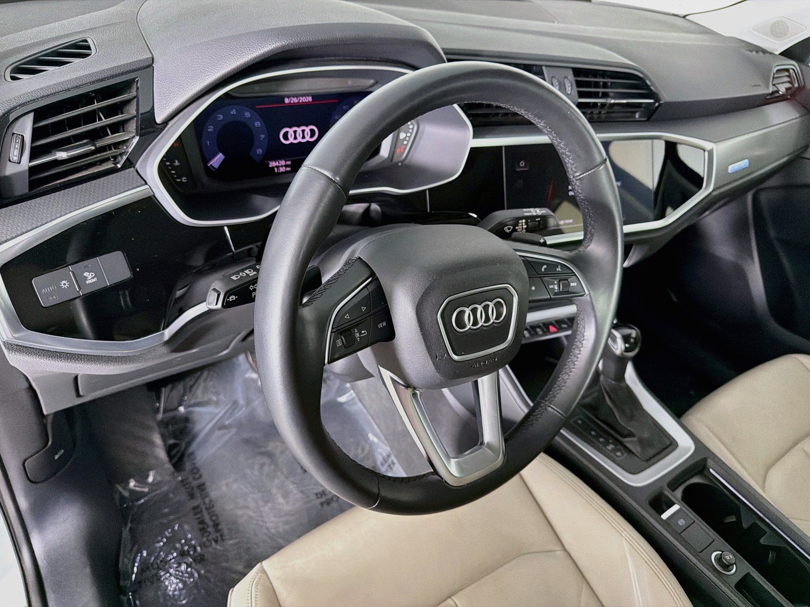 Used 2023 Audi Q3 2.0T Premium Plus w/ Premium Plus Package AWD/4WD image 9