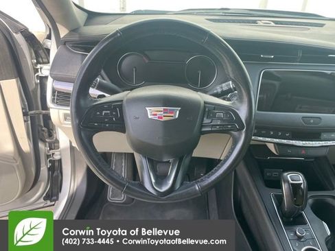 Used 2019 Cadillac XT4 Luxury image 13