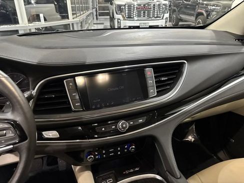 Used 2023 Buick Enclave Avenir w/ Avenir Technology Package AWD/4WD image 23