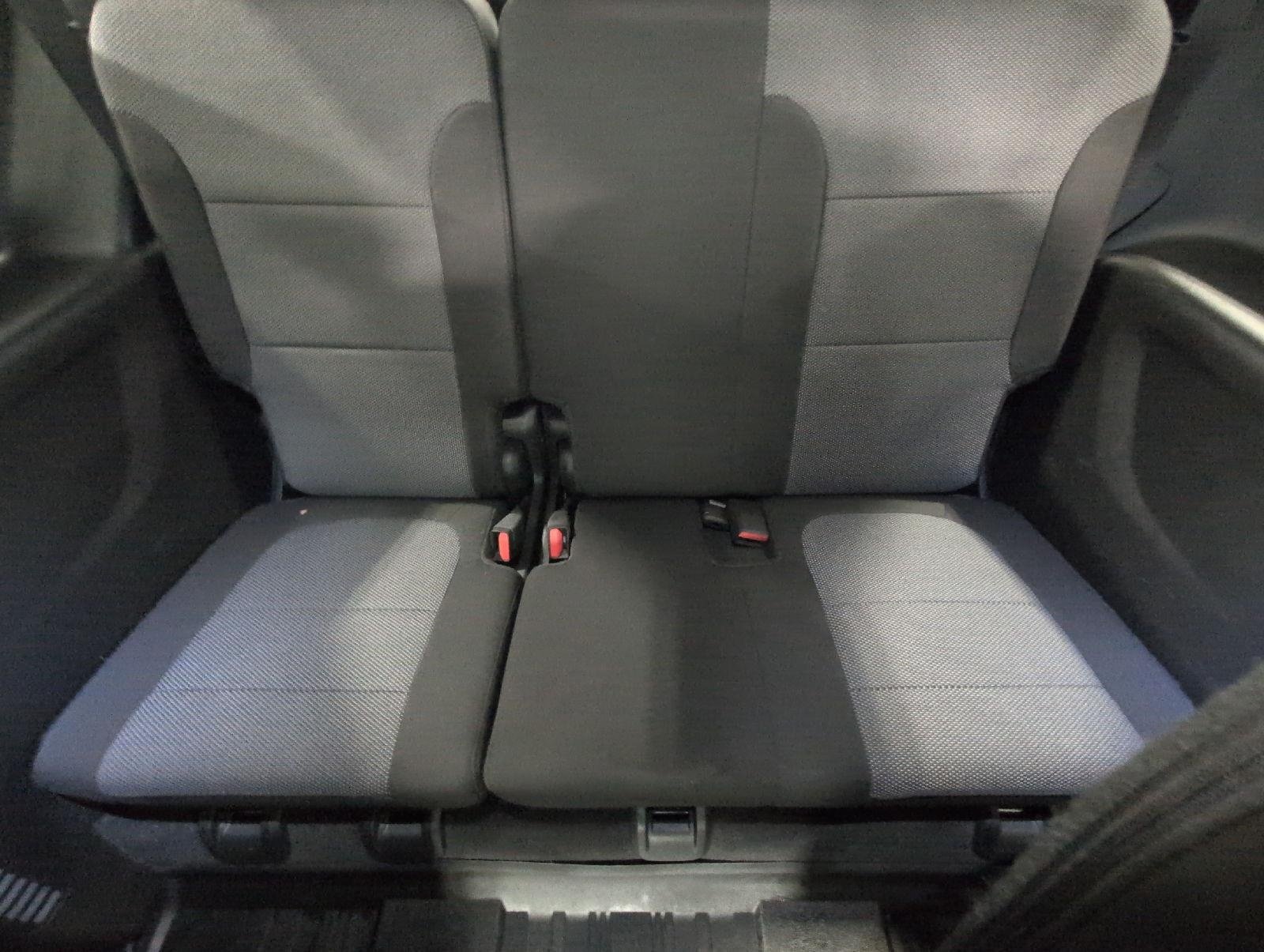 Used 2023 Chevrolet Traverse LT w/ LPO, Floor Liner Package AWD/4WD image 23