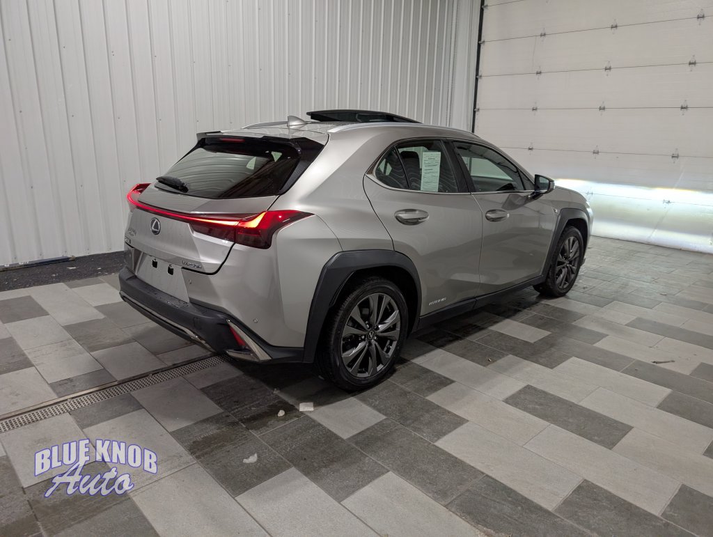 Used 2021 Lexus UX 250h F Sport w/ F Sport Premium Package AWD/4WD image 4