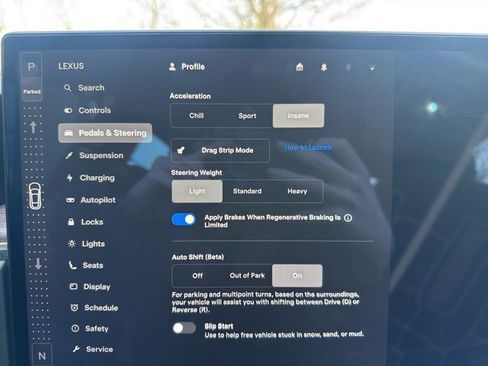 Used 2022 Tesla Model S image 21