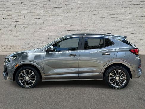 Used 2021 Buick Encore GX Select w/ Sport Touring Package FWD image 2