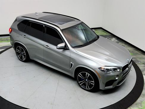 Used 2017 BMW X5 M image 35