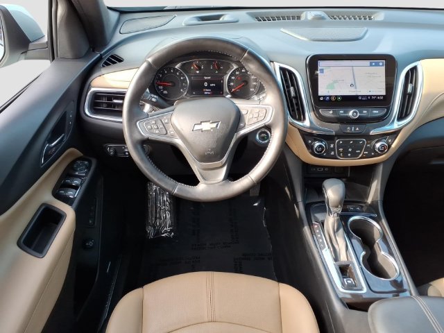 Used 2022 Chevrolet Equinox Premier FWD image 16