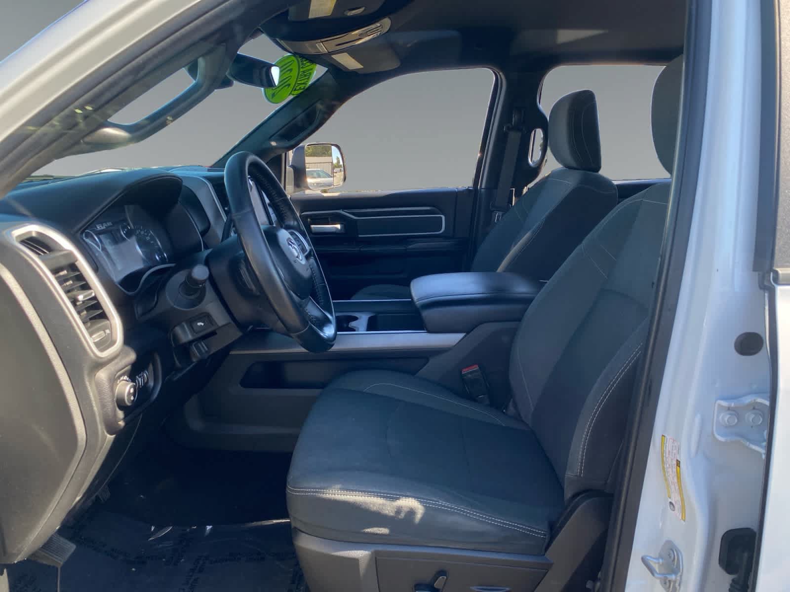 Used 2020 RAM 2500 Big Horn w/ Night Edition AWD/4WD image 9