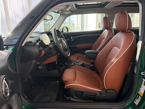 Certified 2024 MINI Cooper S FWD image 5