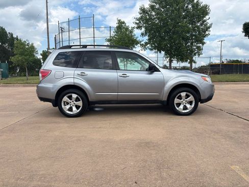 Used 2010 Subaru Forester 2.5XT Limited AWD/4WD image 24
