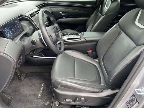 Used 2024 Hyundai Tucson Limited image 19
