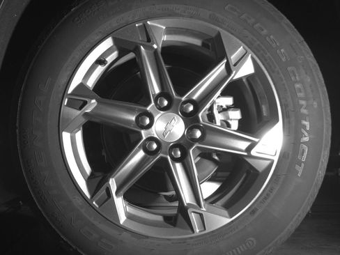 Used 2025 Chevrolet Blazer LT FWD image 21