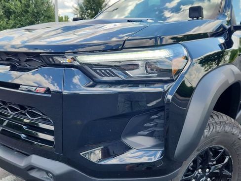 New 2026 Chevrolet Colorado ZR2 w/ Midnight Edition AWD/4WD image 10