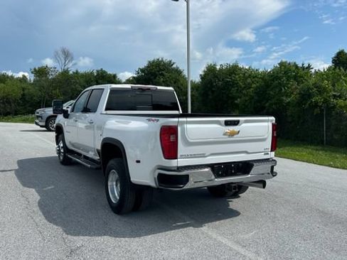 Certified 2024 Chevrolet Silverado 3500 LTZ w/ LTZ Convenience Package AWD/4WD image 5