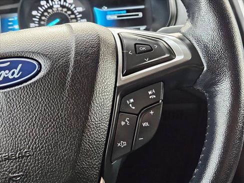 Used 2023 Ford Edge SEL AWD/4WD image 24