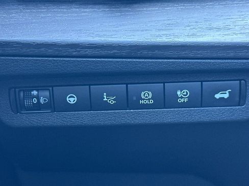 Used 2023 Nissan Ariya FWD image 43