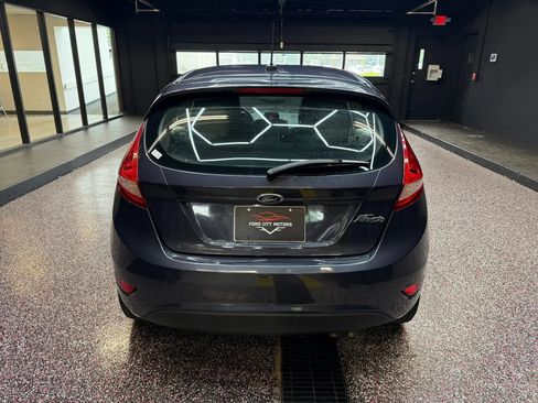Used 2013 Ford Fiesta S w/ Convenience Pkg FWD image 8