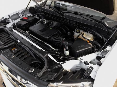 Used 2022 Chevrolet Silverado 1500 LT w/ Z71 Off-Road Package image 50