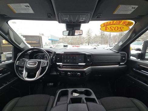 Used 2024 GMC Sierra 2500 SLE w/ LPO, GMC Protection Package image 22