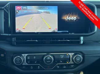 New 2026 Jeep Gladiator Rubicon video 3