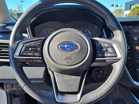 Used 2024 Subaru Outback Premium image 11