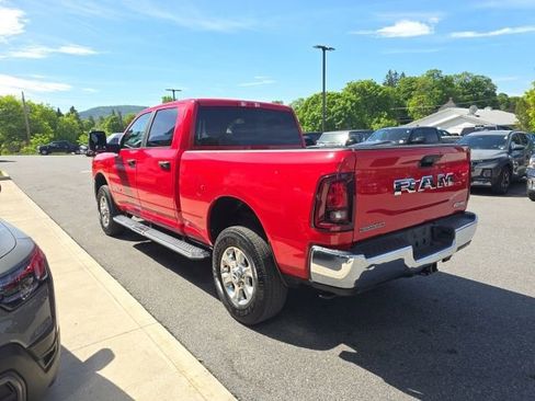 Certified 2026 RAM 2500 Big Horn AWD/4WD image 4
