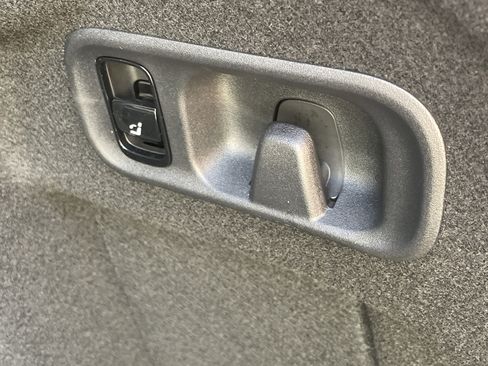 Certified 2025 Mercedes-Benz C 300 Sedan image 12